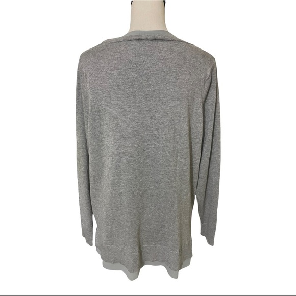 Lane Bryant women V-neck size 14/16 rayon with silk details on bottom - Picture 6 of 12